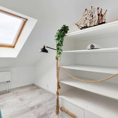 Dwupoziomowy W Nadmorskim Klimacie Z Balkonem By Renters Władysławowo